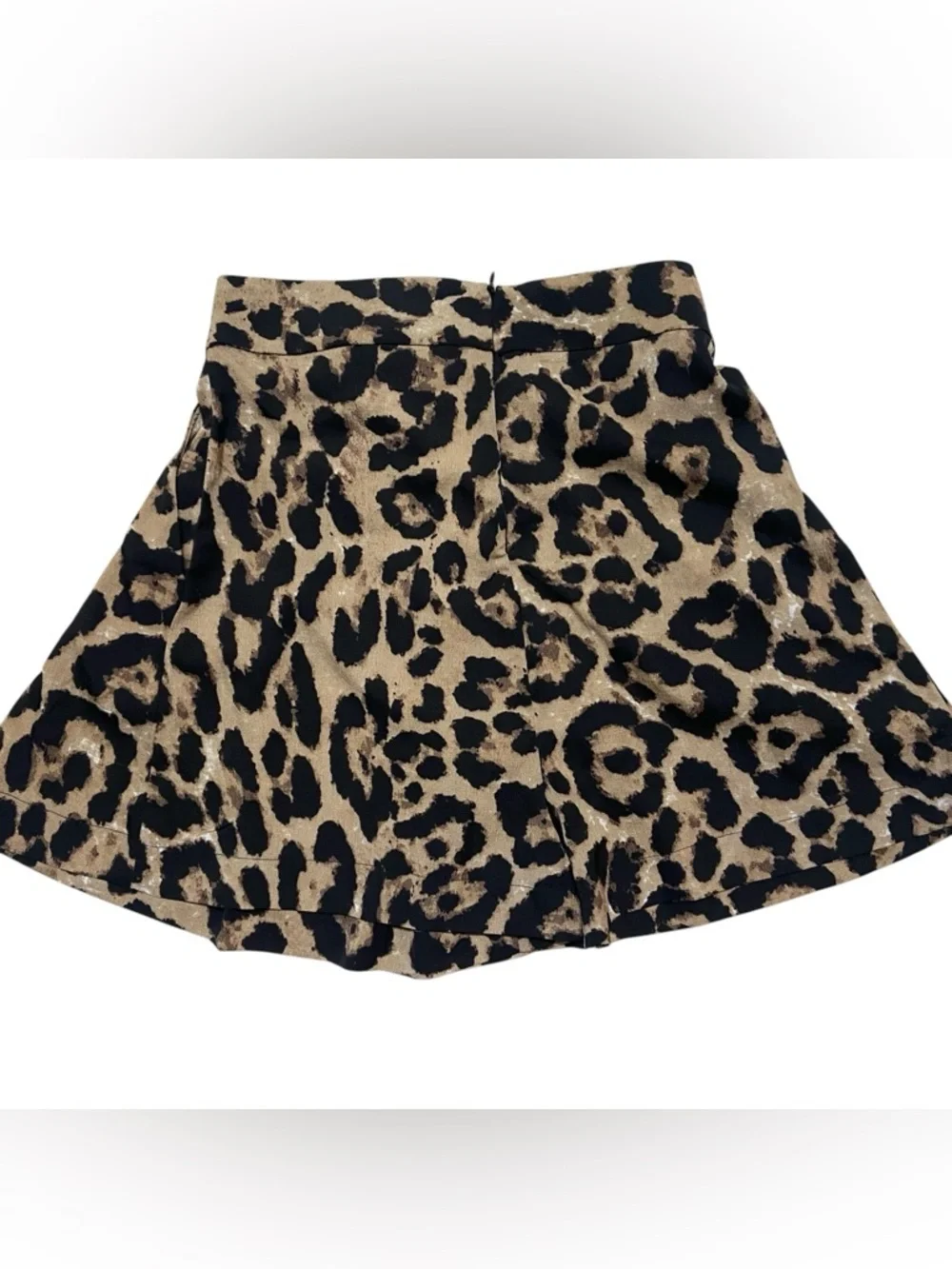 Hayden Los Angeles Leopard-Print Pleated Swing Shorts Size S Tan & Black Spring